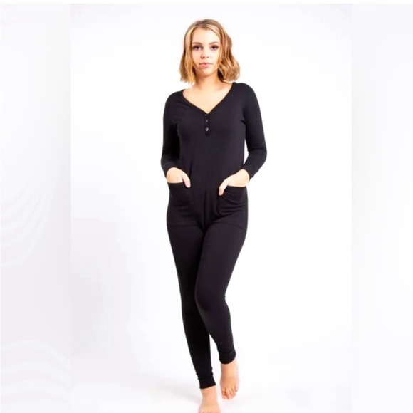 SMASH + TESS Wednesday romper - Picture 2 of 2